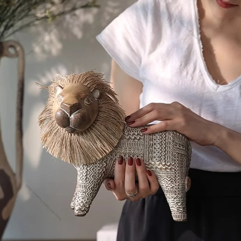 ​​Nordic Style Artistic Lion M - đánh giá và giá Art Craft Room Ideas